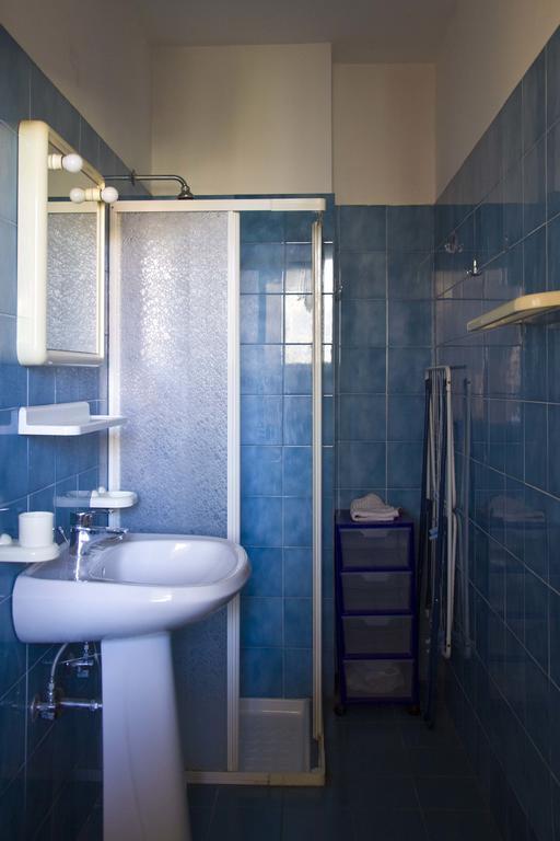 Appartamento Con Terrazza リド・デッレ・ナツィオーニ 部屋 写真